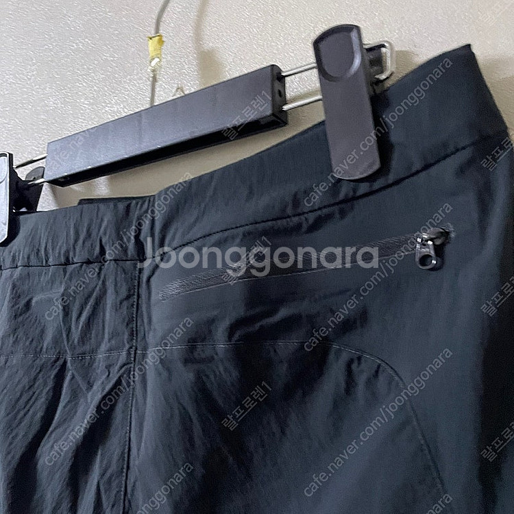 아크테릭스 팰리세이드 숏 팬츠 남성 (30)--4