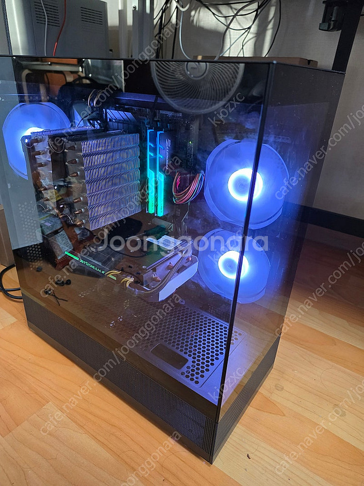 i7-7700K, Z270, GTX1080 본체 팝니다...--0