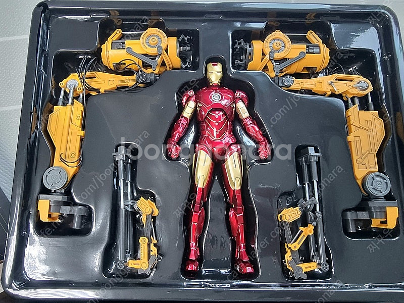 ZD TOYS 1/10 아이언맨 마크4 수트업 겐트리--4
