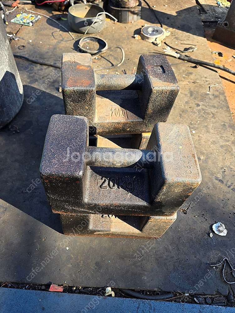 2톤마그네트(자석),,,샤렌치,,분동(20kg)--3