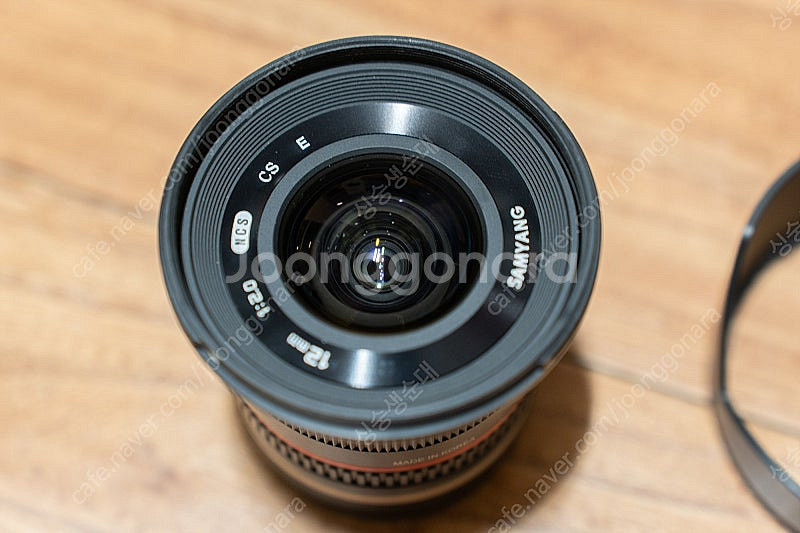 삼양 12mm f2 mf (소니마운트) 판매합니다.--1