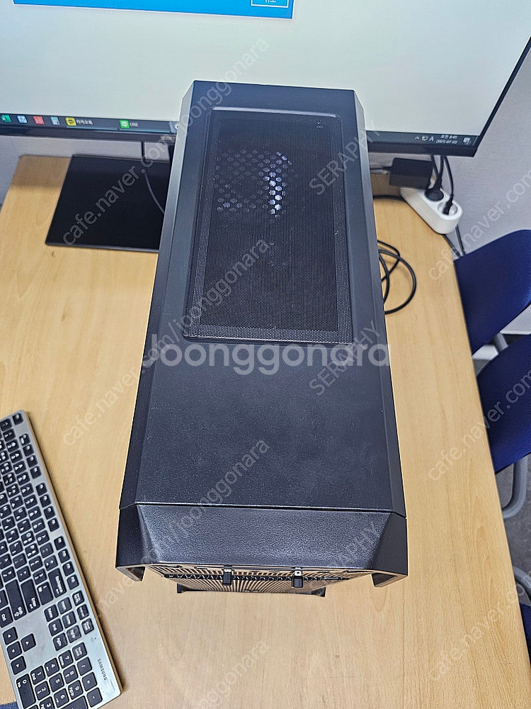 [개인] i5-4670 컴퓨터 반본체 6만 팝니다.--1