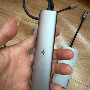 슈피겐 usb4 c 타입 허브 8k 지원!!!