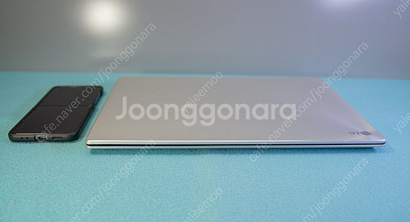 LG Z33(Z330) 울트라 노트북 판매합니다.--8