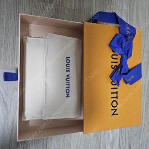 루이비통 악어 오거나이저 (가격인하)