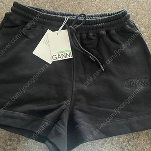(새상품)GANNI 가니 쇼츠 반바지 M