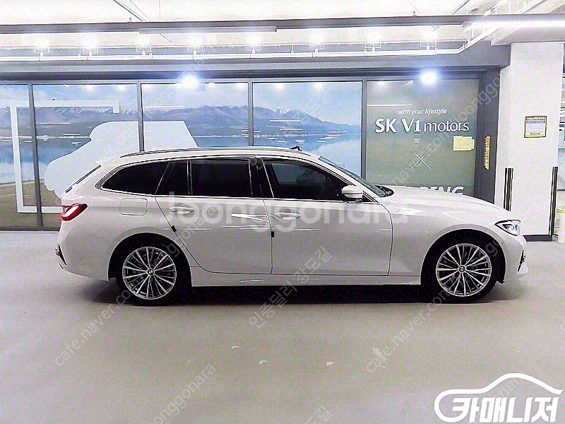 [BMW]3시리즈 (G20) 320i 투어링 럭셔리 (5인승) | 2022 | 60,744km년식 | 흰색 | 수원...--3