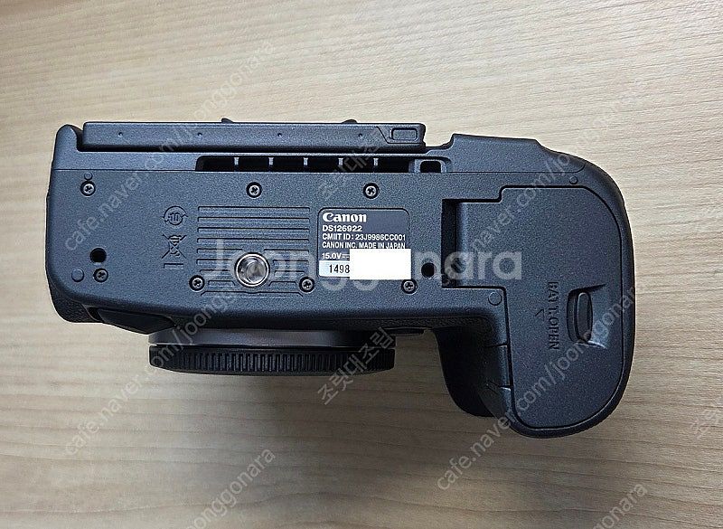 캐논 eos r5 mark2 카메라 판매합니다. 2천컷...--1