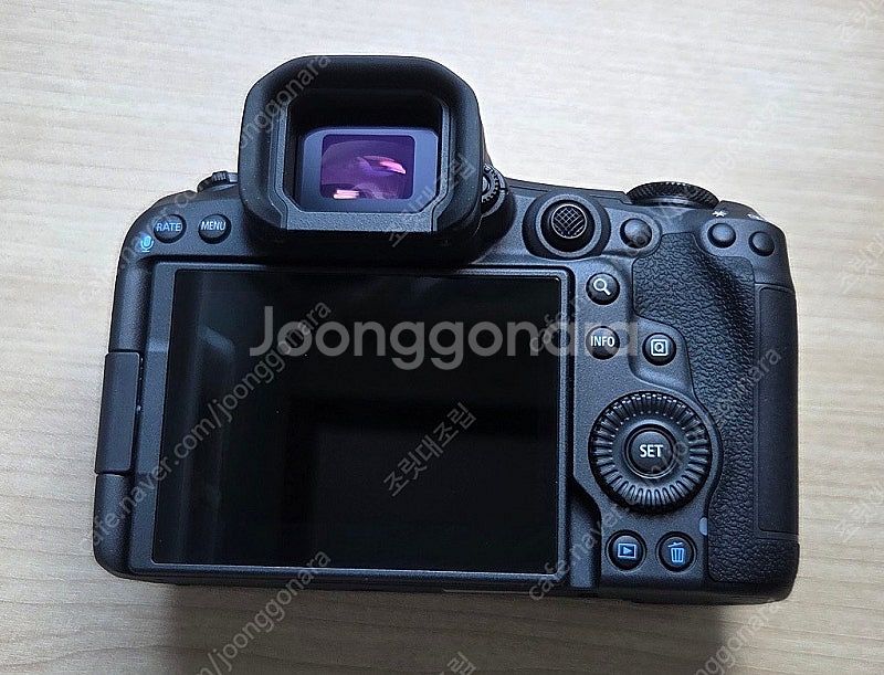 캐논 eos r5 mark2 카메라 판매합니다. 2천컷...--2