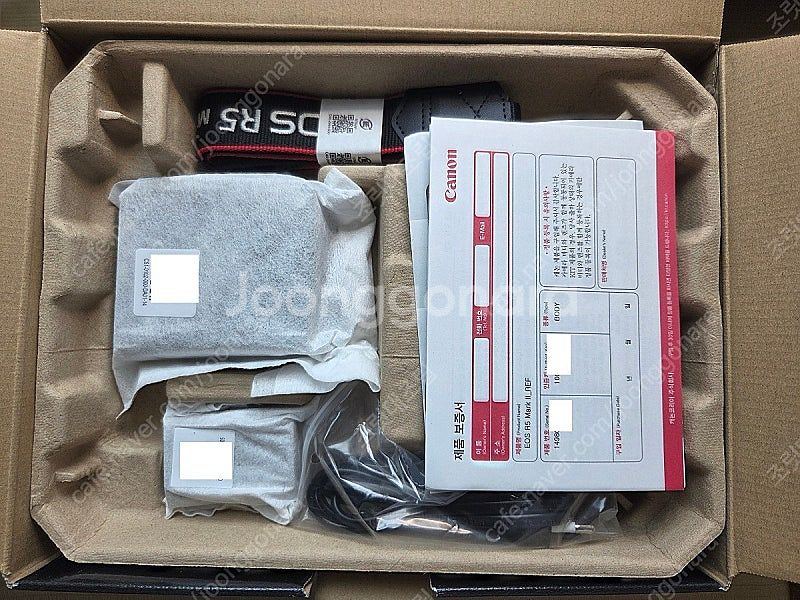 캐논 eos r5 mark2 카메라 판매합니다. 2천컷...--7