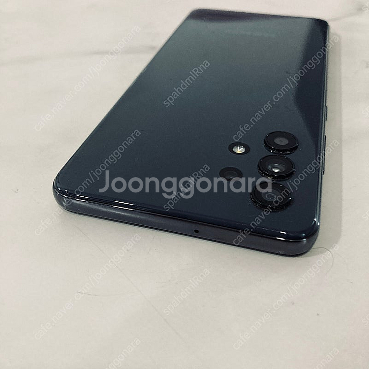 갤럭시 A32 블랙 64기가 액정S급 매우깨끗한기기 9만5천원 판매합니다!--2