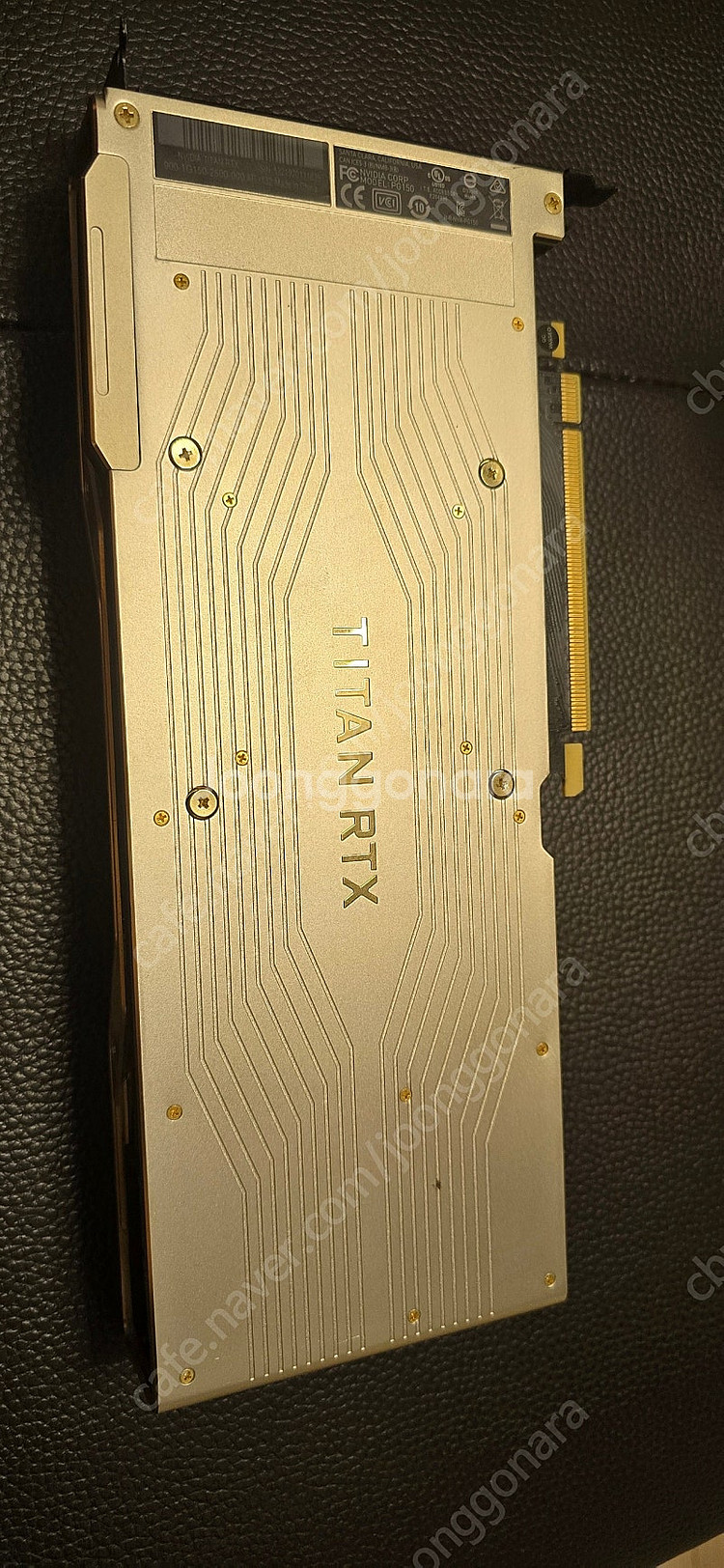 엔비디아 TITAN RTX 그래픽카드--1