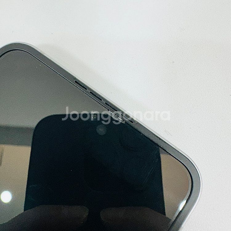외관깔끔 무잔상 24년4월개통 갤럭시 Z플립6 256G...--9