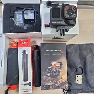 액션캠 인스타 Insta360 Ace pro2 다이브 세트 가격내려 판매합니다.