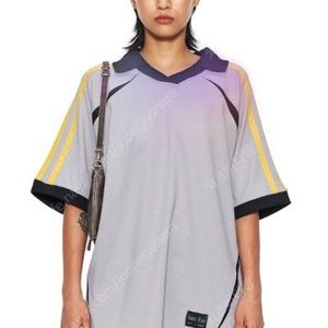 마뗑킴 스포티 트랙 져지 탑 SPORTY TRACK JERSEY TOP 풋볼티 마땡킴 반팔