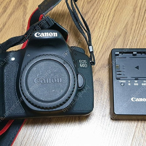 캐논 EOS 60D DSLR 카메라 바디 판매합니다.
