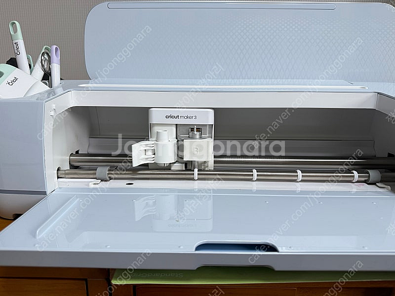 Cricut maker 3 + 매트 25장, 추가 블레...--1