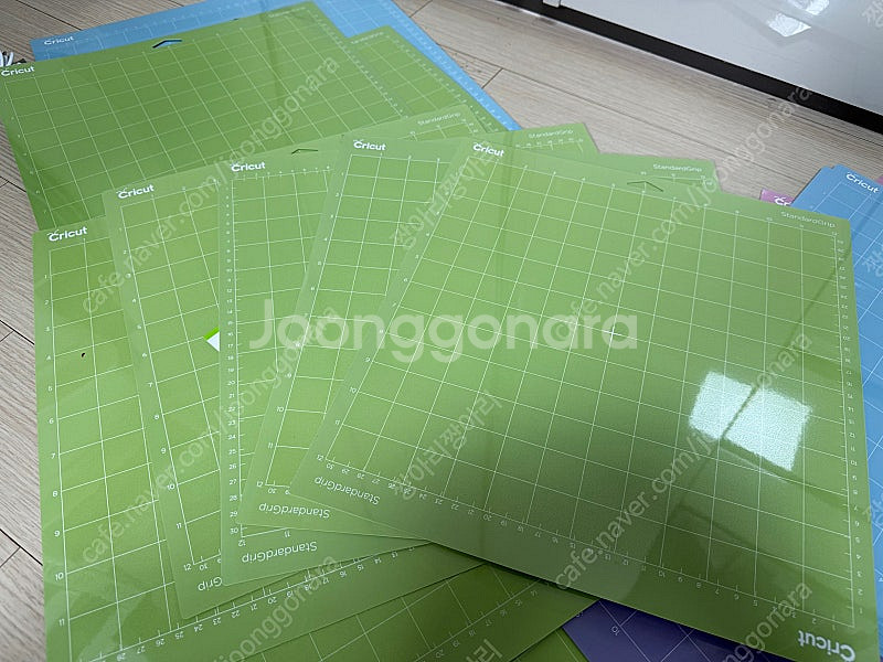 Cricut maker 3 + 매트 25장, 추가 블레...--7