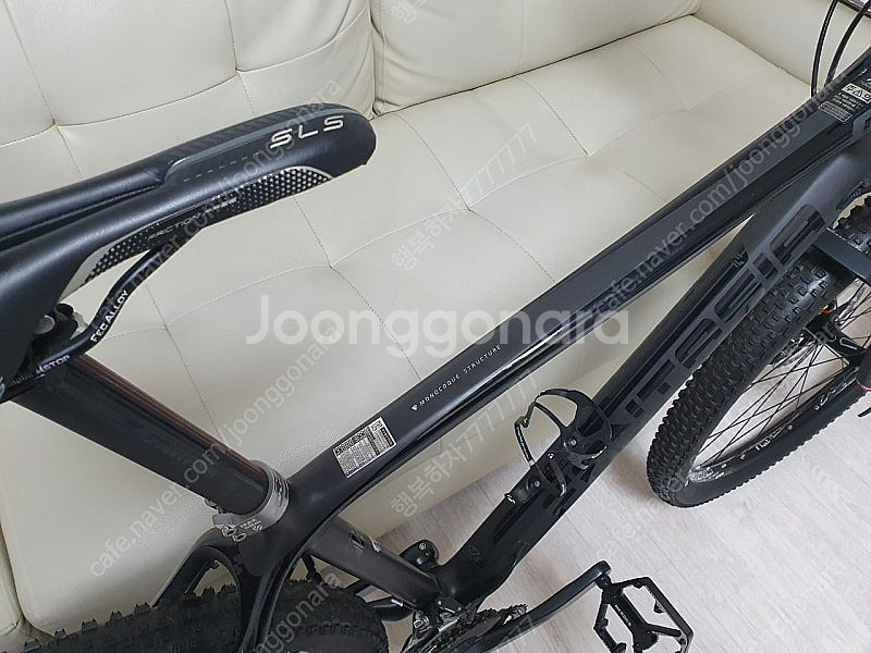 엘파마 판타시아G 풀XT 카본MTB 팝니다--3