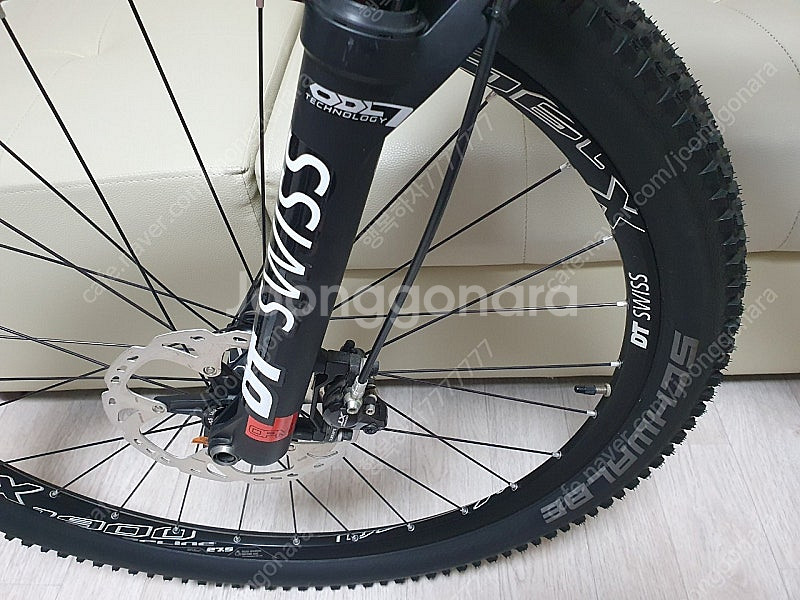 엘파마 판타시아G 풀XT 카본MTB 팝니다--6