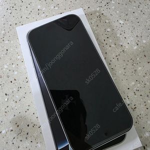 아이폰 16프로 512 화이트 자급제 팝니다