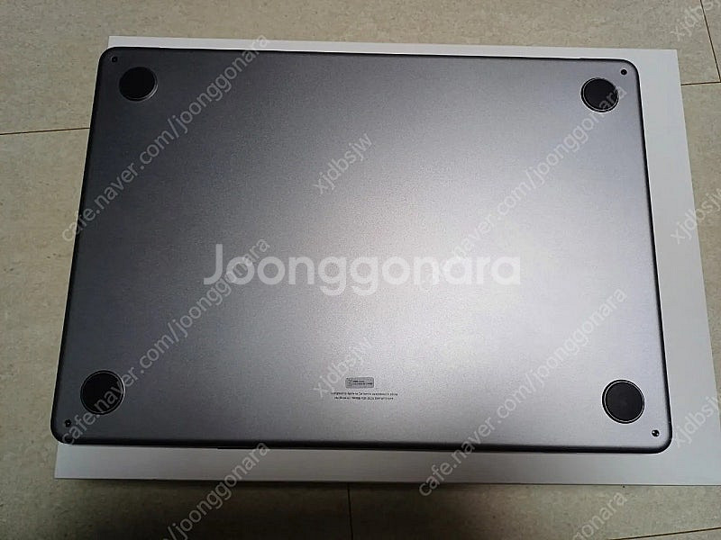 맥북 에어 M3 13.6인치 ram16 ssd512 팝...--6