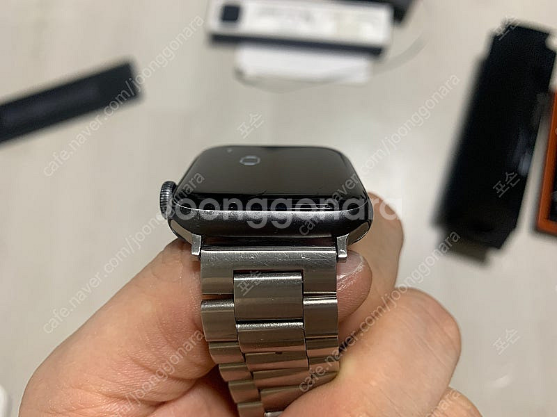 애플워치5 나이키 44mm 스페이스그레이 GPS--8