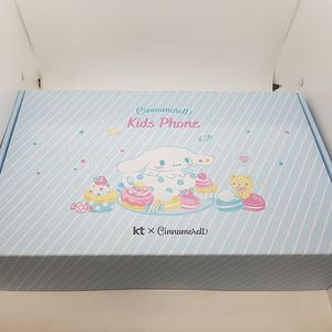 [판매] 서울 카드가능 Mive 시나모롤 키즈폰 (AT-M130) 미개봉 새상품 팝니다. 13만원