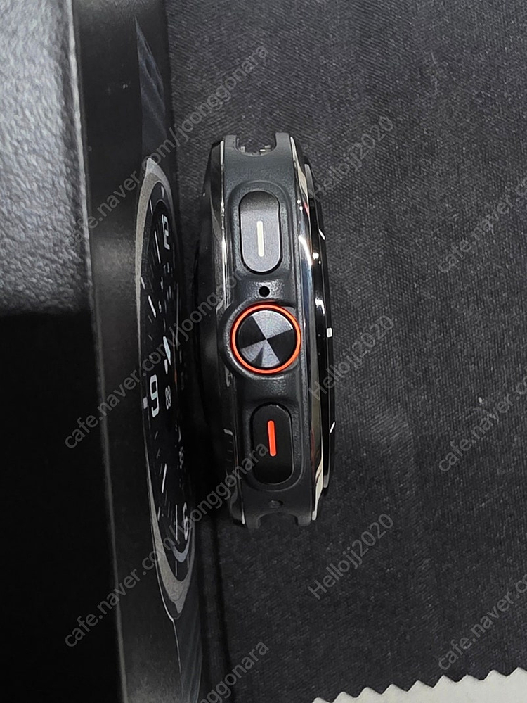 갤럭시 워치 울트라 티타늄실버--2