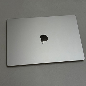 맥북에어 15인치 M3 24GB / 2GB 스타라이트 상태 최상(풀박스)