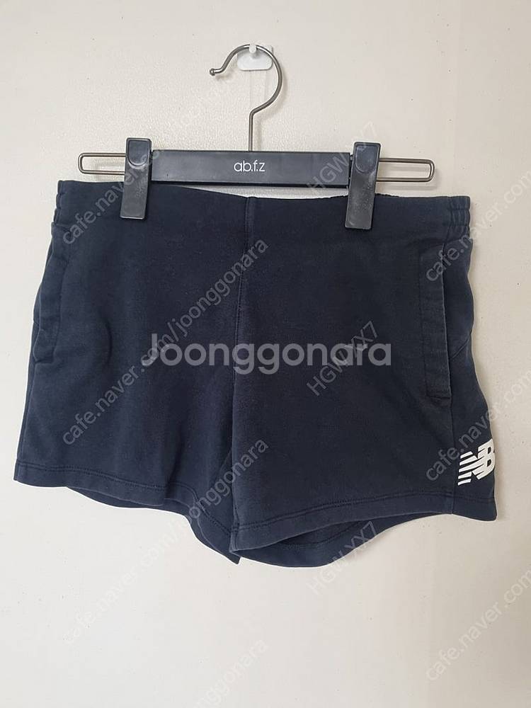 뉴발란스 여성 반바지 하프 팬츠--0