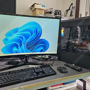 (부산직거래)게이밍 컴퓨터 i5-9500 16G(삼성) ssd240 GTX1060 6G +삼성커브더27인치모니터(30)