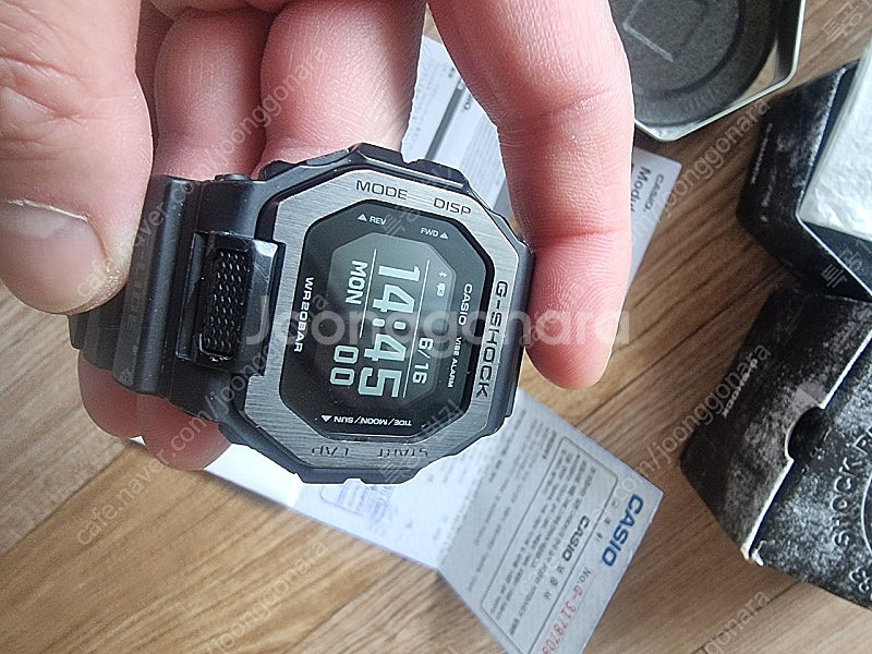 카시오 지샥 GBX-100NS-1DR 팝니다.--9