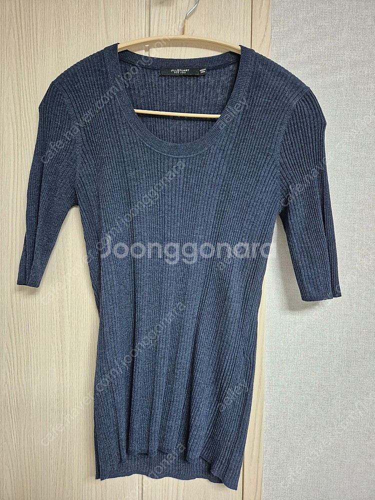 [질스튜어트 뉴욕] (새상품) 린넨(마)소재 니트 티셔츠/ 잇미샤 마인 랑방 마쥬 산드로 레니본 오즈세컨 질스튜어트...--0