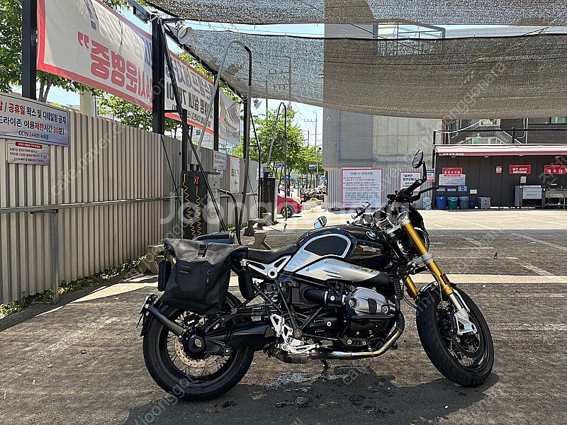 bmw 알나인티 유로4 18년식 상태S급 판매합니다--0