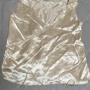 리본빛 모네마켓 티피 셔링 블라우스 피치 핑크 tippy shirring blouse peach