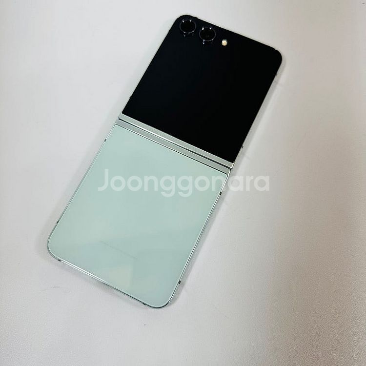 무잔상 깔끔컨디션 갤럭시 Z플립5 512G 민트색상 3...--0