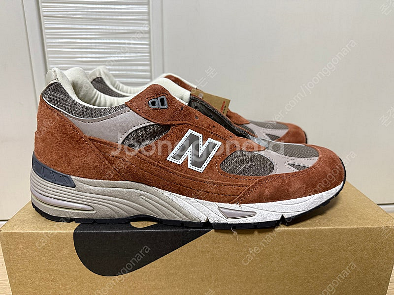 뉴발란스 991 v1, v2 280~ 290 사이즈 새...--3