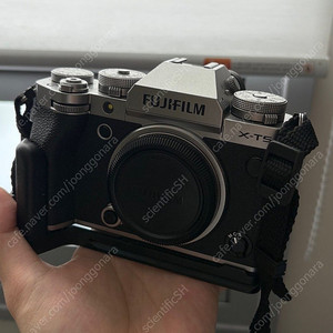 후지필름 X-T5 급처합니다!