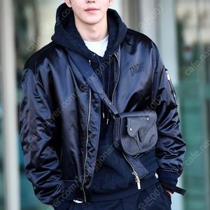 디올/알렉스 폭스턴 새들포켓 봄버/50(100)