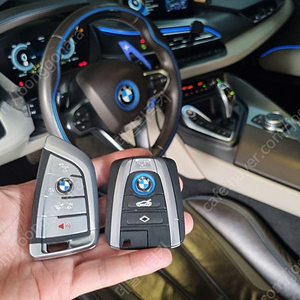 BMW 전기차 슈퍼카 i8 모든연식 자동차키 분실시 긴급 키복사, 최신형 G바디 칼날 스마트키로 업그레이드 전환 제작 비상용키 스페어키 예비키 여분키로 추가 구매 가능