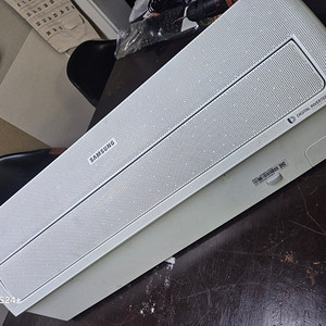 삼성 무풍 에어컨 벽걸이 AR06M5170HNQ