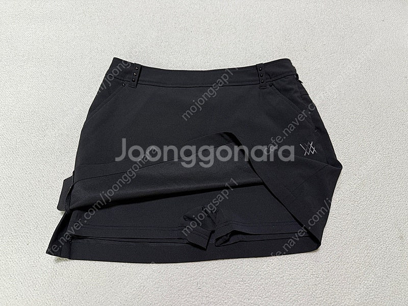 어뉴 골프 스커트 여성용 28인치 판매합니다--3