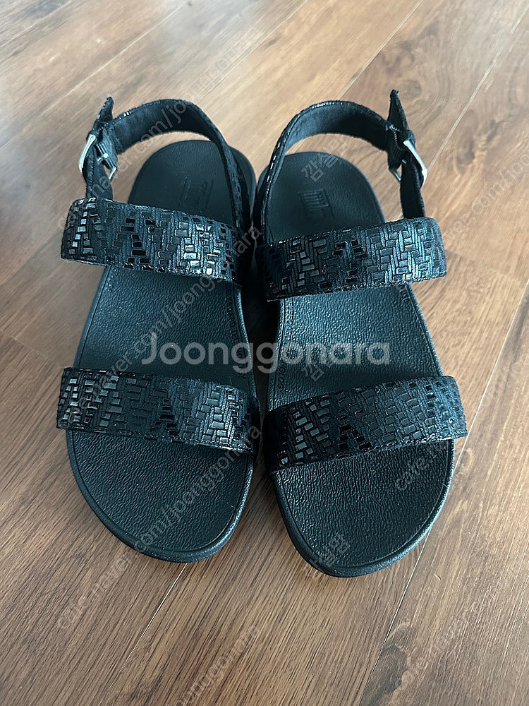 핏플랍 FitFlop 여성샌들--0