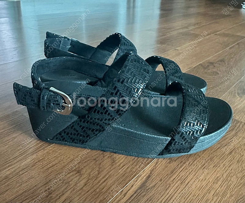 핏플랍 FitFlop 여성샌들--3