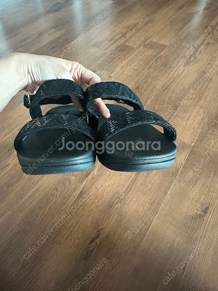 핏플랍 FitFlop 여성샌들--6