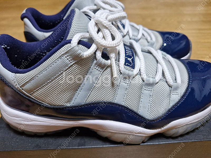 에어조던 11 로우 조지타운 팝니다. 270사이즈 운포...--4