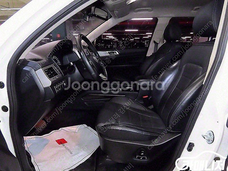 중고차 할부 G4렉스턴 디젤 2.2 4WD 마제스티 2...--6