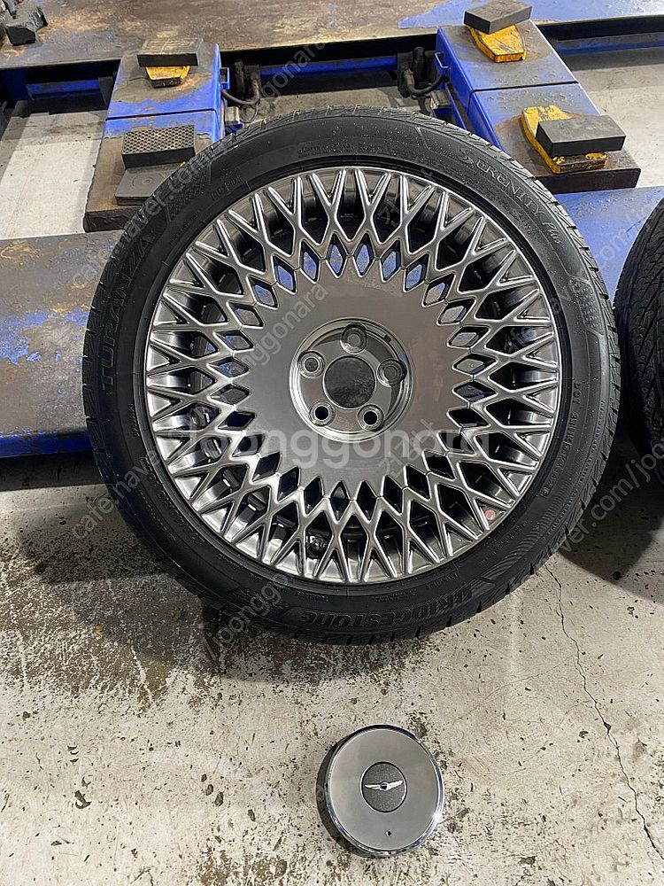 제네시스 G90 19인치 휠+휠캡+타이어+TPMS+순정...--2