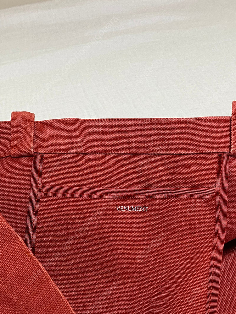 베뉴먼트 코티드 캔버스 쇼퍼백 칠리 이미지